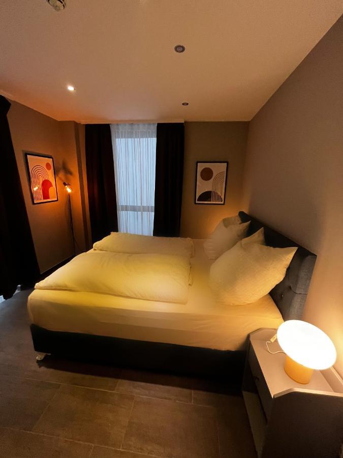 Mala Me Hotel Ганновер Экстерьер фото